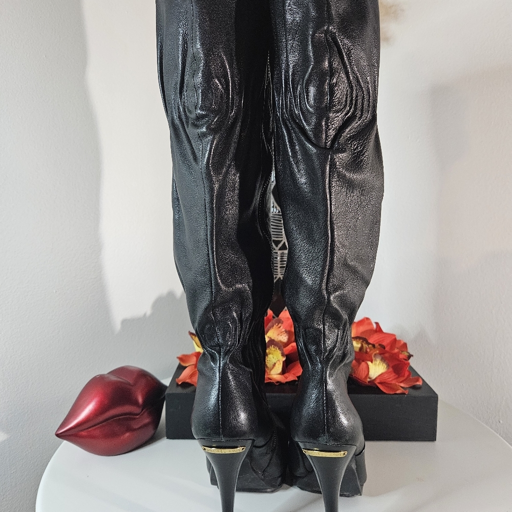 Michael Kors Knee High Boot, Size 9.5